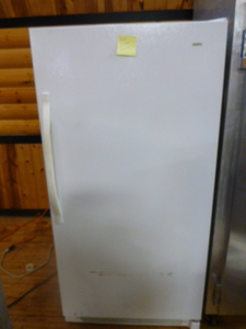 lot 99 image: Kenmore Refrigerator