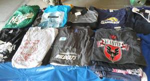 23 Mens size Large tshirts