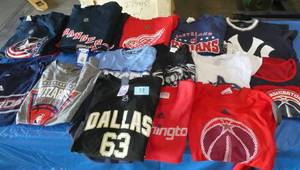 24 Boys Med Lg tshirts