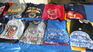 24 Boys Med Lg tshirts