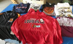 Mens size 3XL - 7 tshirts - hoodie and shirt