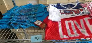 18 Kids 2-4T and SmallXS Hard Rock tshirts
