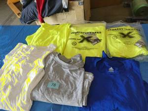 Four Mens 4XL hi-vis tshirts and Two 5XL tshirts