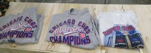3 Mens XL sweatshirts Chicago Cubs World Series and Patriots Rams Superbowl