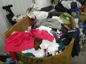 Entire pallet full of approximately 450 pieces of clothing
