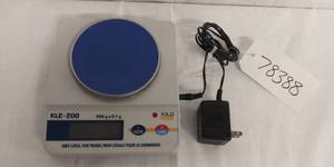 lot 36 image: Kilotech KLE-200 Digital 200 Gram Weighing Scale - Great Working Condition Needs New Batteries