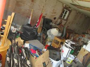 Entire contents of this garage incl...