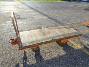 lot 34 image: Nutting Cart