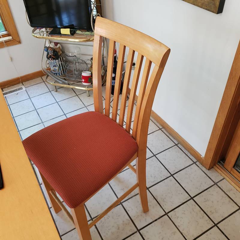 Tall Table and Chairs