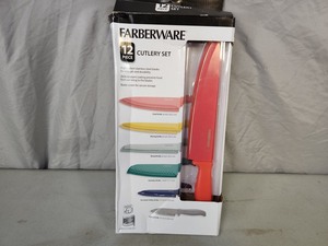 New Farberware 12 Piece Cutlery Set