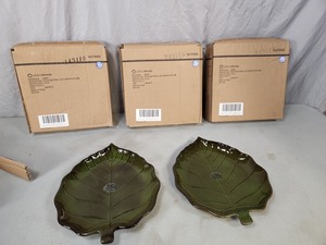 8 New Handcrafted Pfaltzgraff Patoral Leaves Platters