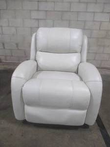 lot 418 image: CREATED FOR MACYs VIOLINO FURNITURE Leather Power Recliner With USB, in Mika Beige, Approximate Dimensions 33 x 34 x 40 Tall. In Like New Condition.