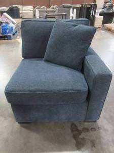 lot 454 image: CREATED FOR MACYs JONATHAN LOUIS FURNITURE Sectional Sofa Right Arm Facing Chair in Marley Navy (Chair Only). In Like New Condition Approximate Dimensions 34 x 38 x 30 Tall.