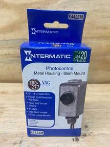 lot 69 image: INTERMATIC K4423M 208VAC to 277VAC, 3100W to 4150W Thermal Photocontrol