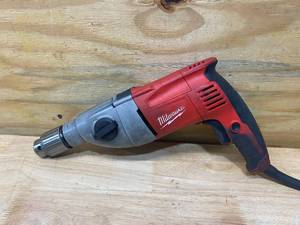 lot 26 image: MILWAUKEE 5378-20 12 in. Pistol Grip Dual Torque Hammer-Drill