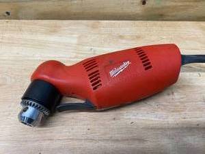 lot 30 image: MILWAUKEE 12 Reversing Drill (0379-1)