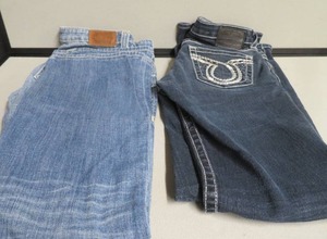 lot 5 image: 2 PAIRS OF JEANS