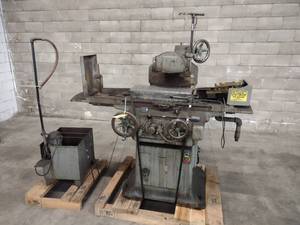 lot 20 image: Brown & Sharpe No. 5 Surface Grinde...