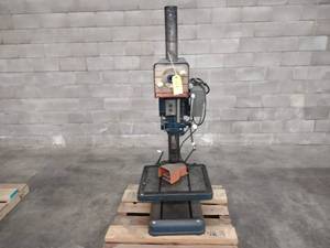lot 22 image: Powermatic 20 Variable Speed Drill...