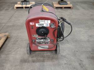lot 25 image: Lincoln Idealarc 250 amp ACDC Arc ...