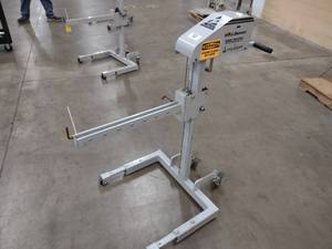 lot 35 image: Roll-Runner Model MH-400 Roll Dispe...