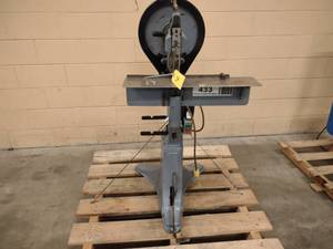 lot 39 image: Champion Wire Stitcher...