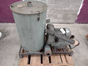 lot 45 image: Scrap Vacuum
