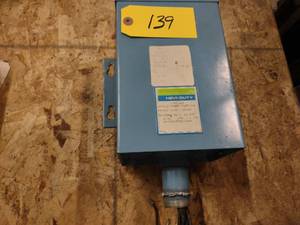 lot 139 image: Hevi-Duty HS6F1.5HS Transformer...