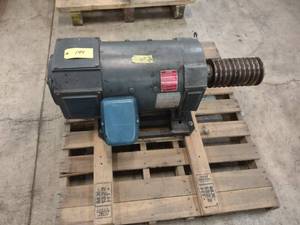 lot 199 image: US Motors 30 hp. DC Motor...