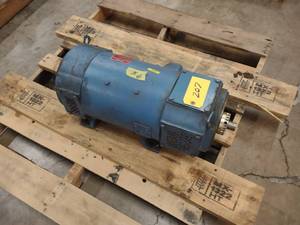 lot 207 image: US Motors 5 hp. DC Motor...