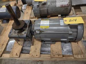 lot 214 image: Boston Gear 3 hp. DC Motor with Gea...