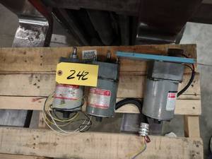 lot 242 image: (3) Dayton 125 hp. Gear Motors, Ra...