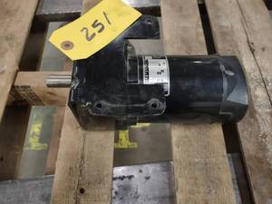lot 251 image: Bodine 14 hp. Gear Motor...