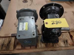 lot 280 image: (2) Unknown Gear Boxes...