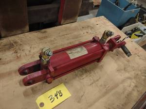 lot 348 image: Prince Hydraulic Cylinder...