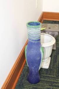 lot 759 image: Table Vase