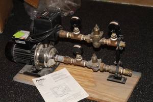 lot 779 image: Flotec PressureMate Booster Pump