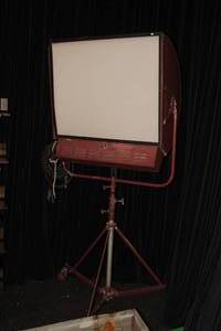 lot 782 image: Mole-Richardson Type 2571 Molequartz 4000W Super-Softlite w Rolling Light