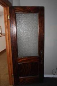 lot 606 image: Wood Interior Door 1-Panel 23-Frosted Glass 35-12x88x1-78