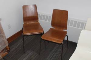 lot 622 image: Lot of (3) WoodgrainMetal Stackable Conference Chairs