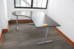 lot 627A image: Ikea Office Desk