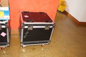 lot 669 image: Rolling Road Case