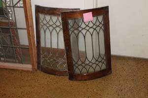 lot 673 image: Lot of (2) WoodGlass Curved Hutch Doors