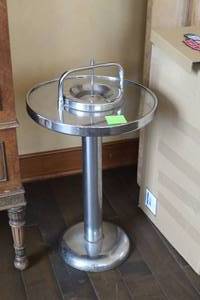 lot 720 image: 26 Metal Ash Tray
