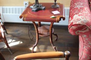 lot 727 image: Wood Side Table