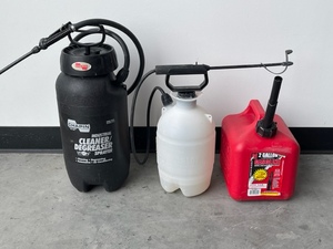lot 51 image: Spray Cans and Gas Can