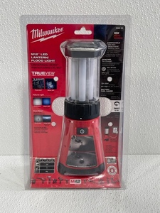 lot 53 image: Milwaukee M12 LED Lantern Flood Light NEW