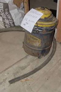 vacuum cleaner