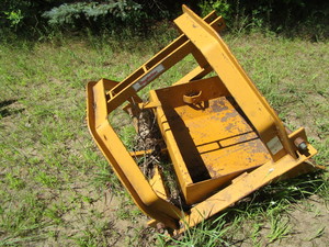 King Kutter dirt scoop...