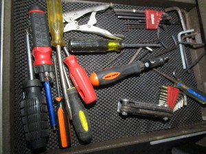 Tools with Allen & ignition wrenche...